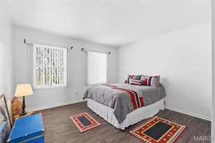 2954 Finestown Rd, Saint Louis, MO 63129 - Photo 28