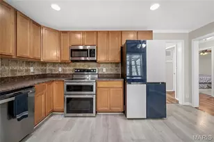 2180 Ebert Ln, Wentzville, MO 63385 - Photo 10