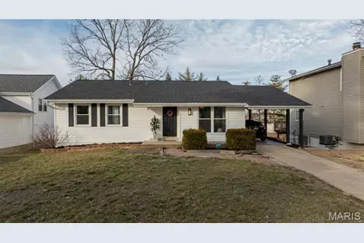 10 Four Winds Drive, Saint Peters, MO 63376 - Photo 2