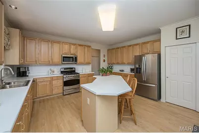 724 Lakeshore Meadows Drive, Wildwood, MO 63038 - Photo 16