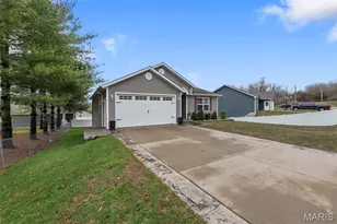 910 Blackberry Ln, Perryville, MO 63775 - Photo 2
