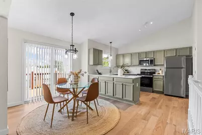 421 Wind Creek Drive, Wentzville, MO 63385 - Photo 4