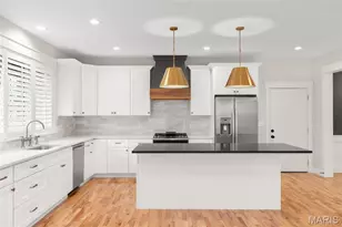 2620 Lyle Ave, Maplewood, MO 63143 - Photo 6