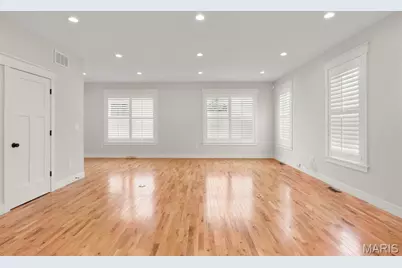 2620 Lyle Avenue, Maplewood, MO 63143 - Photo 16