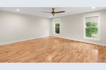 2620 Lyle Avenue, Maplewood, MO 63143 - Photo 18