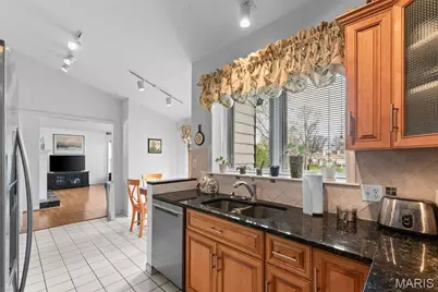 30 Fox Meadows, Saint Louis, MO 63127 - Photo 22