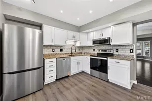 2529 Grayford Walk, Saint Louis, MO 63129 - Photo 8