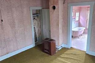 302 Logan St, Palmyra, MO 63461 - Photo 16