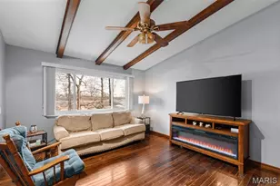 5048 Flintwood Dr, Saint Louis, MO 63129 - Photo 12