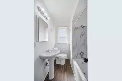 8937 Edna Street, Saint Louis, MO 63147 - Photo 8