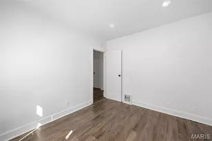 8937 Edna St, Saint Louis, MO 63147 - Photo 8