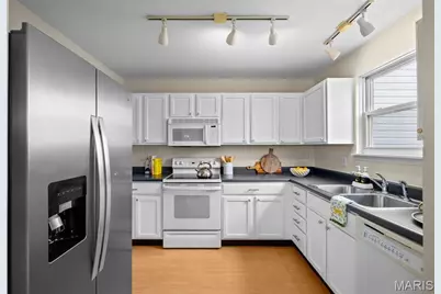 1266 Big Bend Crossing Drive, Manchester, MO 63088 - Photo 12