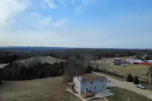 6880 Hillsboro Rd, Bonne Terre, MO 63628 - Photo 14