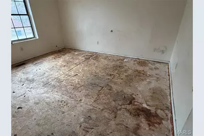 9305 Scottdale Avenue, Jennings, MO 63136 - Photo 16