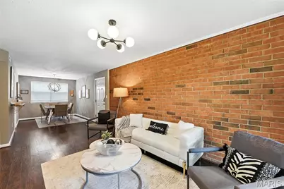 1968 Greenglen Drive #102, Saint Louis, MO 63122 - Photo 2