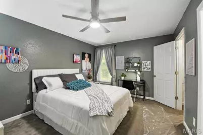 1968 Greenglen Drive #102, Saint Louis, MO 63122 - Photo 8