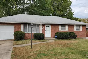 1133 Fain Dr, Saint Louis, MO 63125 - Photo 1