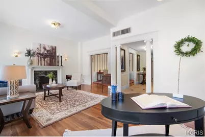 4 N Kingshighway Boulevard #4D, Saint Louis, MO 63108 - Photo 6