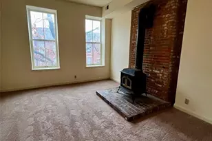 2317 S 10th St, Saint Louis, MO 63104 - Photo 2