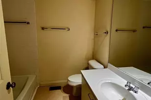 2317 S 10th St, Saint Louis, MO 63104 - Photo 10