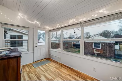 6430 Sutherland Avenue, Saint Louis, MO 63109 - Photo 22