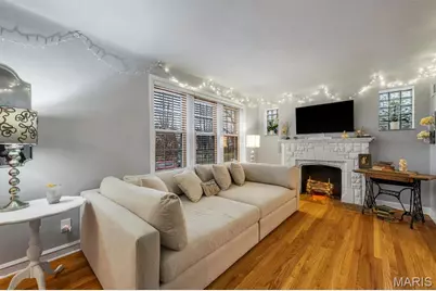 6430 Sutherland Avenue, Saint Louis, MO 63109 - Photo 8