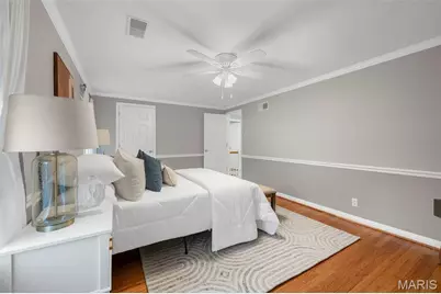 9345 Sonora Avenue, Brentwood, MO 63144 - Photo 38