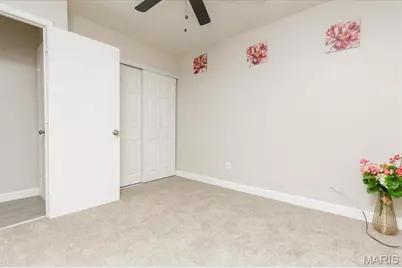2345 Derhake Road, Florissant, MO 63033 - Photo 20