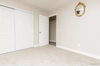 2345 Derhake Road, Florissant, MO 63033 - Photo 24