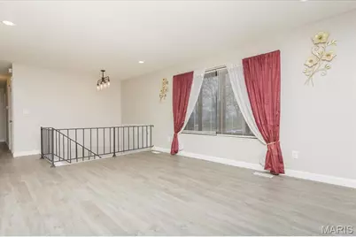 2345 Derhake Road, Florissant, MO 63033 - Photo 2