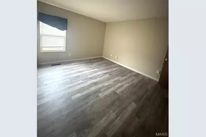 6655 Blossomwood Drive, Florissant, MO 63033 - Photo 8