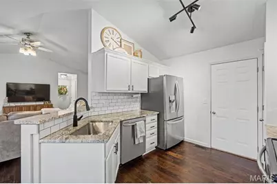 1053 Big Sky Drive, Fenton, MO 63026 - Photo 12