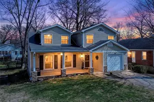 1020 Curran Ave, Kirkwood, MO 63122 - Photo 2