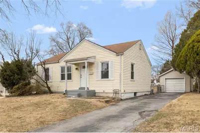 195 Saint Luke Drive, Florissant, MO 63031 - Photo 2