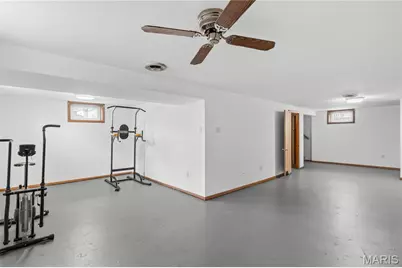 195 Saint Luke Drive, Florissant, MO 63031 - Photo 14