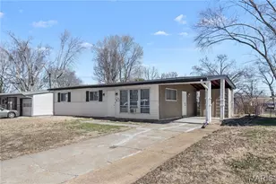 1710 Kay Dr, Florissant, MO 63031 - Photo 2