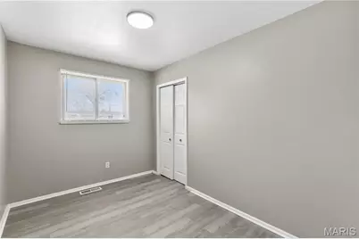 1710 Kay Drive, Florissant, MO 63031 - Photo 12