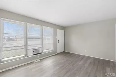 1710 Kay Drive, Florissant, MO 63031 - Photo 6