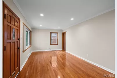 1147 Jolene Drive, Bellefontaine Neighbors, MO 63137 - Photo 8