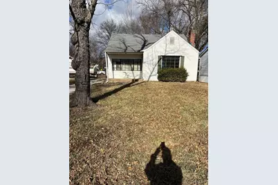 935 Murcia Street, Saint Louis, MO 63138 - Photo 1