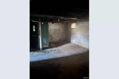 935 Murcia Street, Saint Louis, MO 63138 - Photo 8