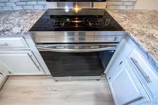 30 Tarpon Ct, Florissant, MO 63033 - Photo 8