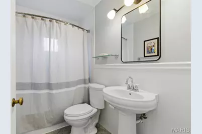 887 Dickson Street, Saint Louis, MO 63122 - Photo 16