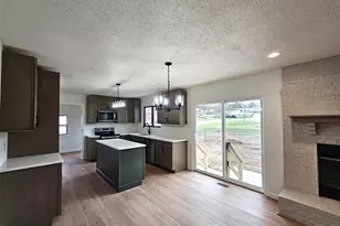 31 Pebblestone Ct, Troy, MO 63379 - Photo 12