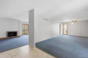 2181 Cherry Cove Ct, Maryland Heights, MO 63043 - Photo 2