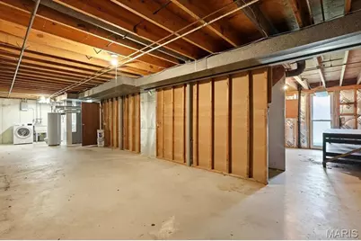 2181 Cherrycove Court, Maryland Heights, MO 63043 - Photo 36