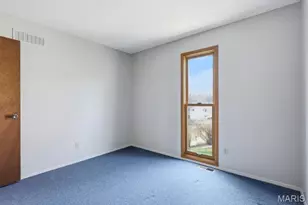 2181 Cherry Cove Ct, Maryland Heights, MO 63043 - Photo 28