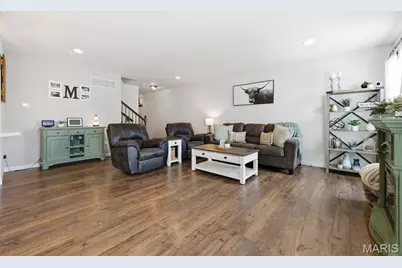 521 Palisades Drive, Saint Charles, MO 63301 - Photo 6