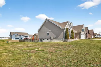 131 Austin Oaks Drive, Moscow Mills, MO 63362 - Photo 8