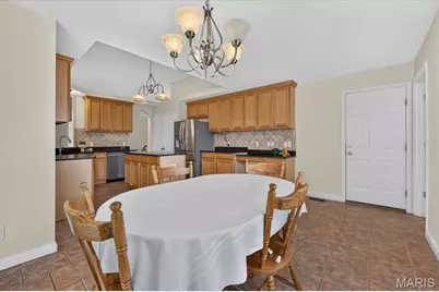 4216 Broken Rock Drive, Wentzville, MO 63385 - Photo 18